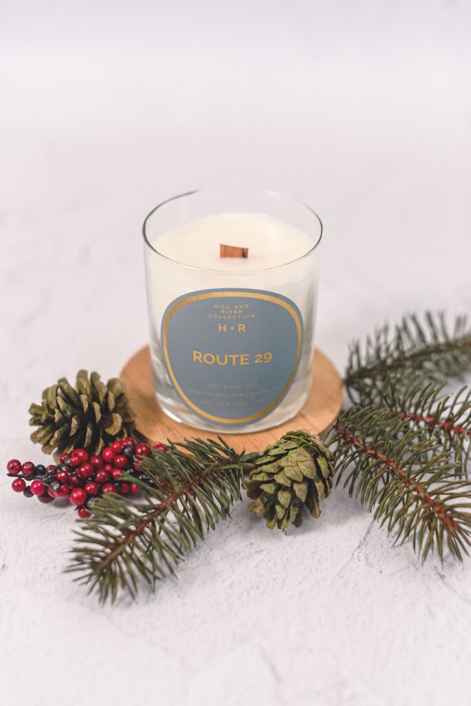 holiday candle  on ultimate gift guide